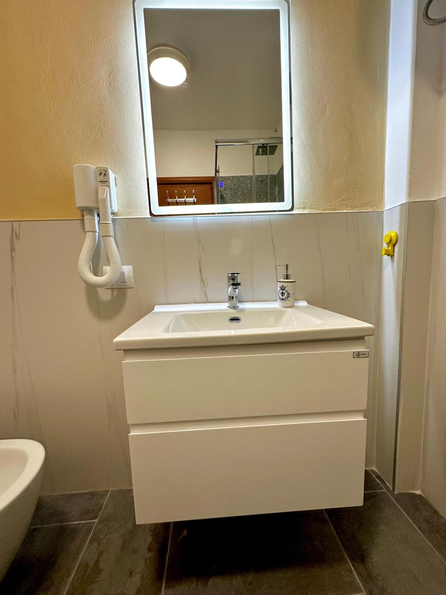 Elios Premium Apartment Royal Durres Ngoại thất bức ảnh